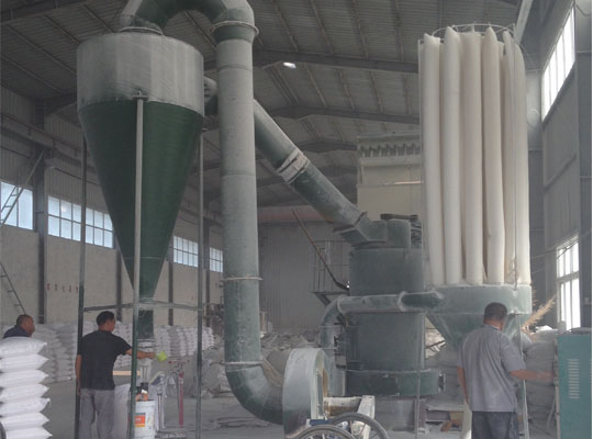 郑州氧化铝研磨现场